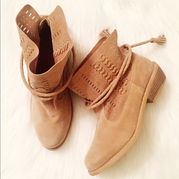 Shoes - NWOT Tassel Booties by etc!